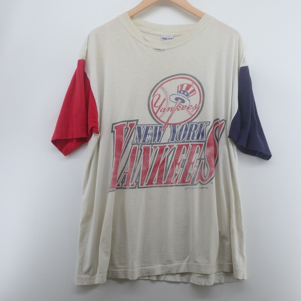True Fan Yankees T-Shirt Mens Large White 1994 Vintage Colorblock Distressed